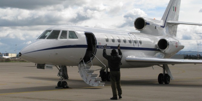 Volo urgente a Bologna per 70enne cagliaritano