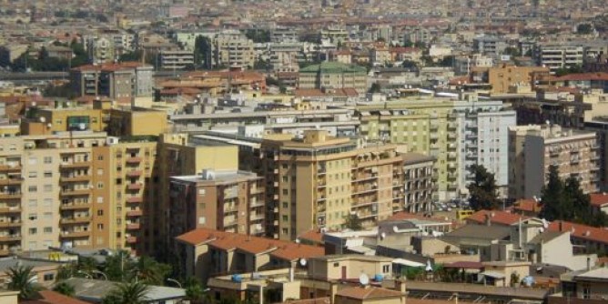 Distretti al posto delle Province. Cagliari citt metropolitana