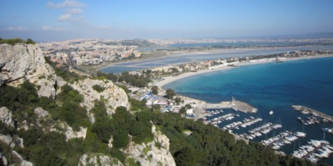 Cagliari tra i click di Instagram sul trekking urbano