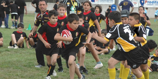 Alghero: in 80 al Rugby a Scuola