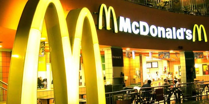 Uscire di casa in pigiama? McDonalds vi regala la colazione