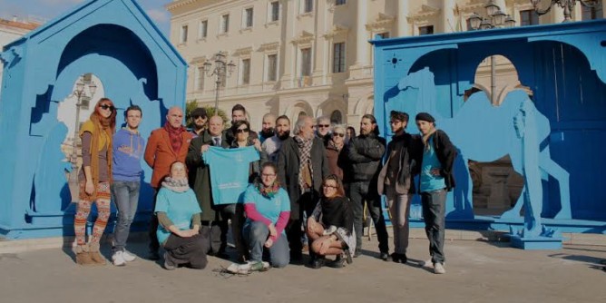 Natale blu al centro di Sassari. Inaugurato presepe Belle Arti