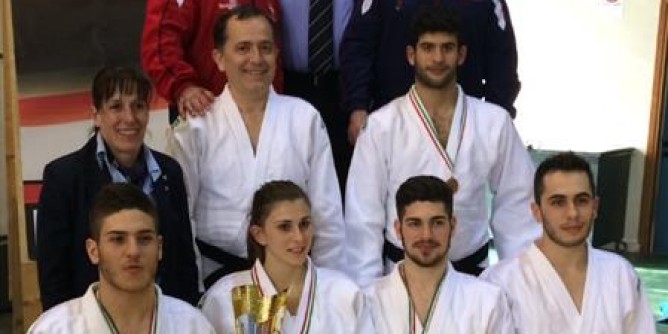 Judo: pioggia di medaglie per gli atleti algheresi