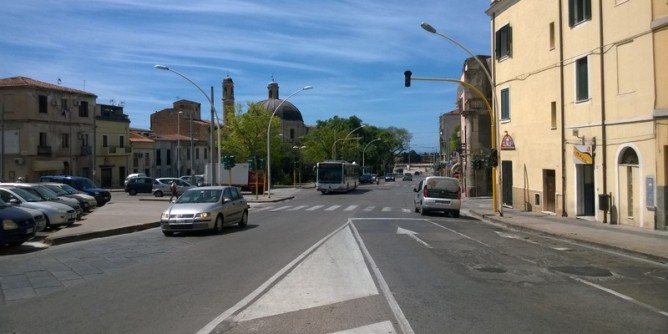 Traffico a Sassari, confronto con esercenti 