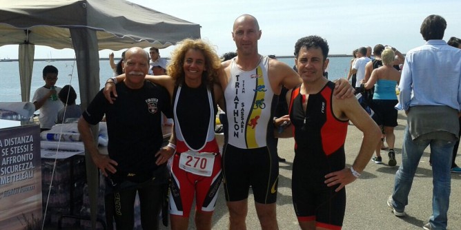 Atleti algheresi alla Sardinia Half Triathlon