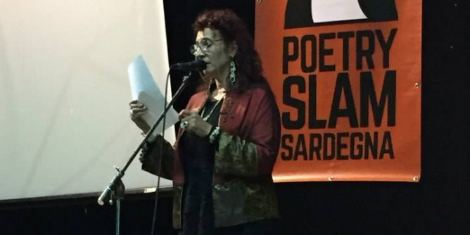 Luana Farina vince il Poetry Slam