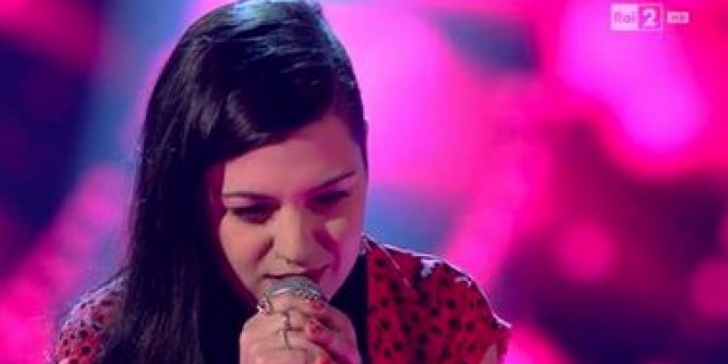 The Voice: passa la sassarese Marta Pedoni