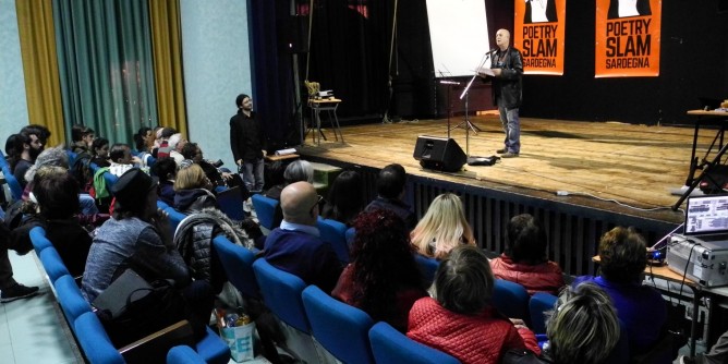 Poetry Slam: finale regionale a Sassari