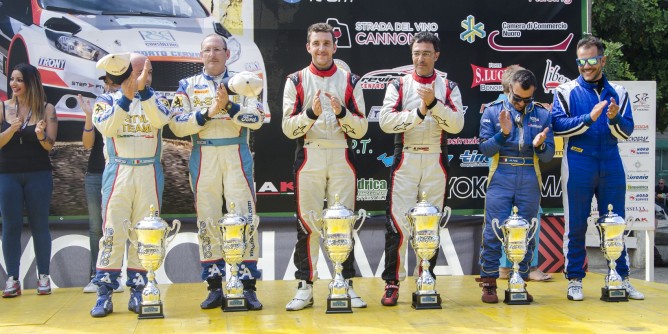 Diomedi vince Rally Isola di Sardegna: festa a Nuoro