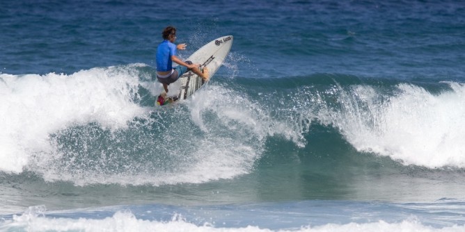 Surfisti sardi dimenticati: proteste