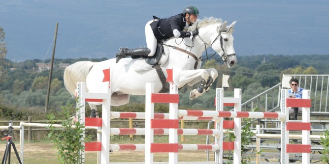 Subito spettacolo al Sardegna Jumping Tour 2016