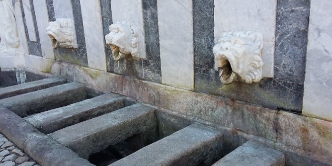 Riapre la Fontana di Rosello