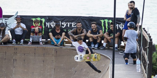 Allo Skate Rock Ink sfilano i grandi skater