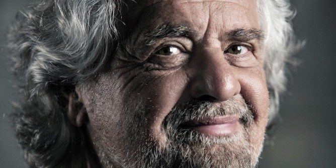 Il ritorno di Beppe Grillo a teatro