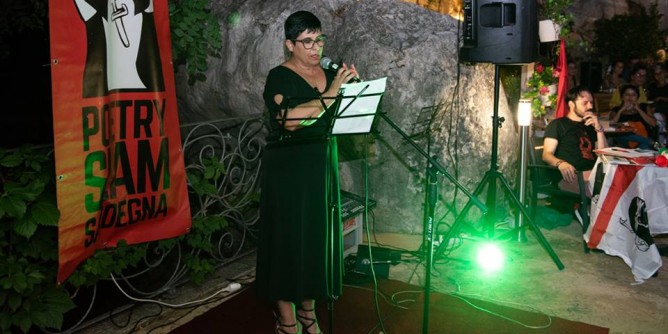 Antonella Minzoni vince il Baronia Poetry slam