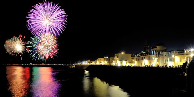 Ad Alghero ritornano i fuochi a Ferragosto