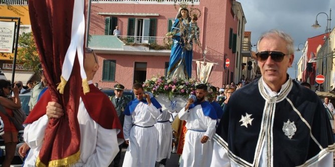 A Stintino  festa della Beata Vergine della Difesa