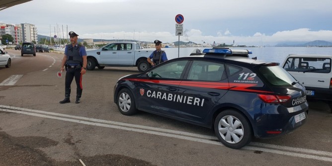 Marijuana ad Olbia: due denunciati