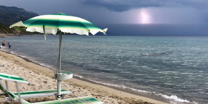 Temporali, in Sardegna  allerta