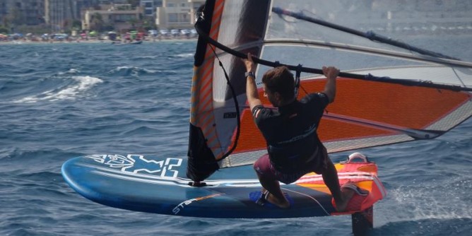 Windfoil: <i>Nazionali</i> a Cagliari