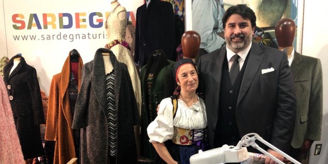 Artigianato: Solinas alla Fiera di Milano