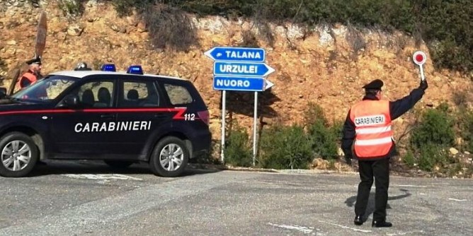 Spari contro un´auto: indagini a Talana