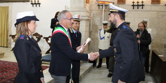 Encomi ad agenti Polizia locale di Sassari