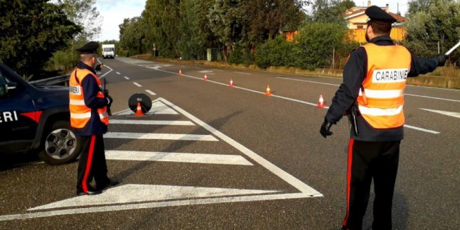 Al volante in stato di ebbrezza: incidente a Villanova Tulo