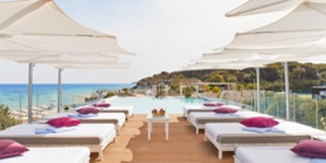 Hotel business school by Forte village riparte e-learning