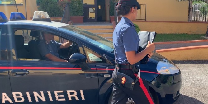 Scia di furti a Porto Torres: 29enne ai domiciliari