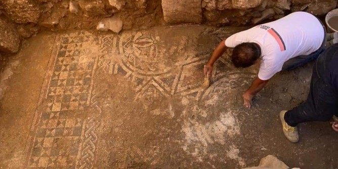 Scoperto nuovo mosaico: Porto Torres alla ricerca dei fondi