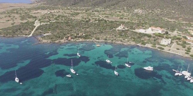 Kayak e pulizia spiaggia a Porto Torres