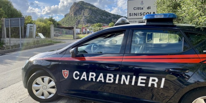 Stati d´ebbrezza e coltello in auto: scattano i deferimenti