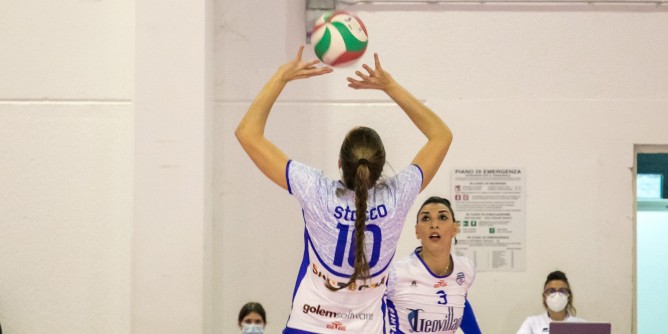 Volley: Torino sbanca Golfo Aranci