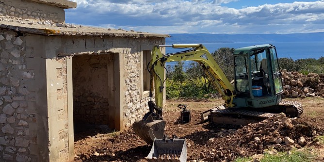 Punta Giglio, riprendono i lavori