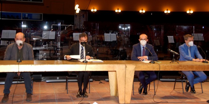 Il teatro Lirico riapre al pubblico