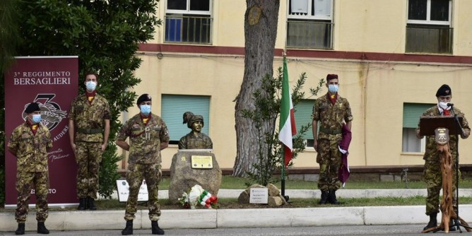 L´Esercito onora il maggiore La Rosa