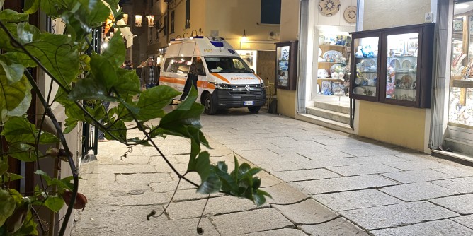 Alghero: 41enne senza vita nel suo ristorante 