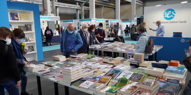 Mostra libro, 95mila euro a Macomer