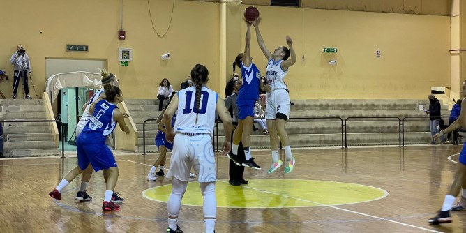 Basket, Mercede sfiora l'impresa con la Virtus