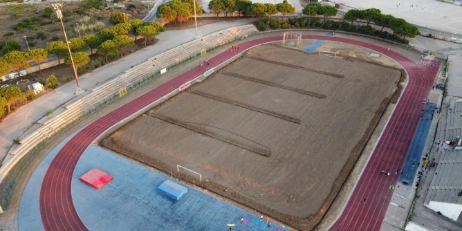 Semina nello stadio di Porto Torres