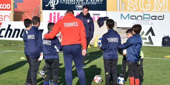 Primo allenamento dei baby portieri alla Torres