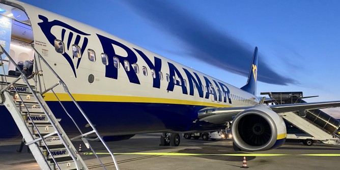 Ryanair ad Olbia: voli su Bergamo e Copenaghen