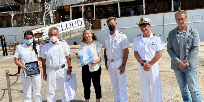 La <i>Sea Cloud</i> inaugura la stagione a Oristano