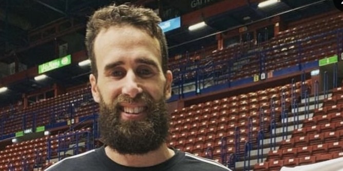 A Sassari sfida letteraria con Gigi Datome