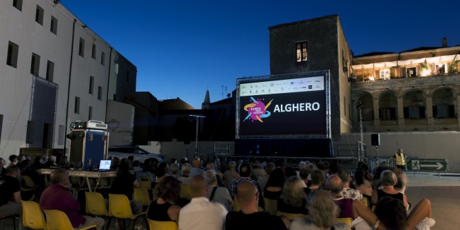 Alghero, eventi e sponsor: avvisi pubblici