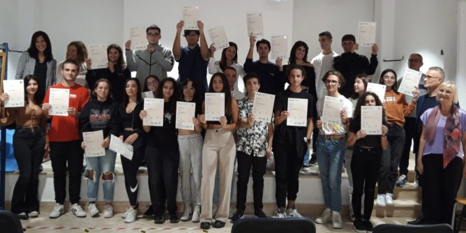 Certificazioni linguistiche al liceo Manno