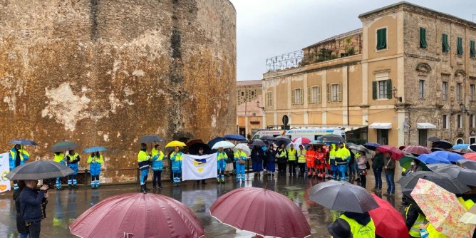 Alghero sta con la Misericordia. Le immagini della manifestazione