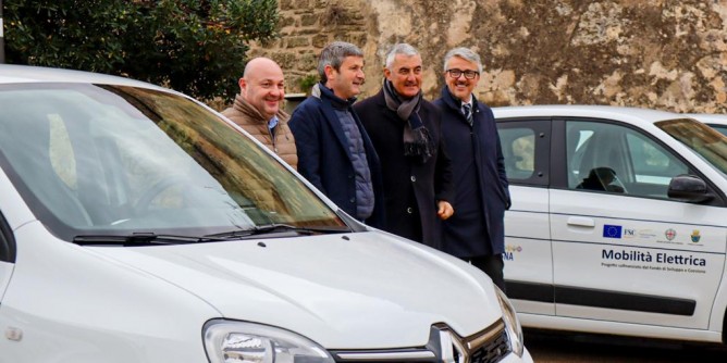 Alghero: Comune ha 4 nuove auto elettriche