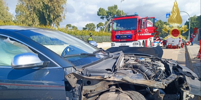 Schianto, miracolosamente illeso ad Alghero